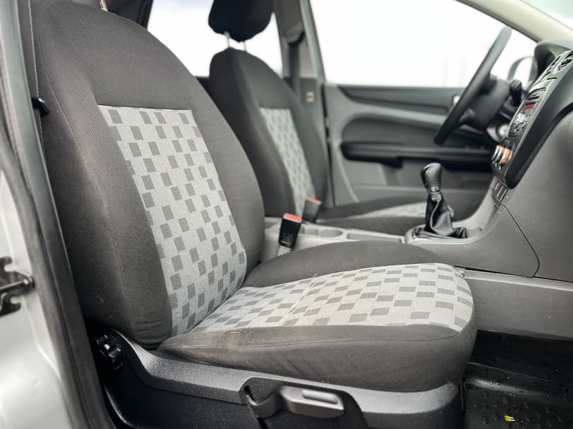 Ford Focus с пробегом, 2008 год, Волгоград, 2.0 бензин, Механика - вид 17