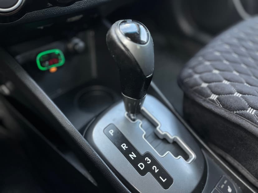 kia-rio-2015-1400-13