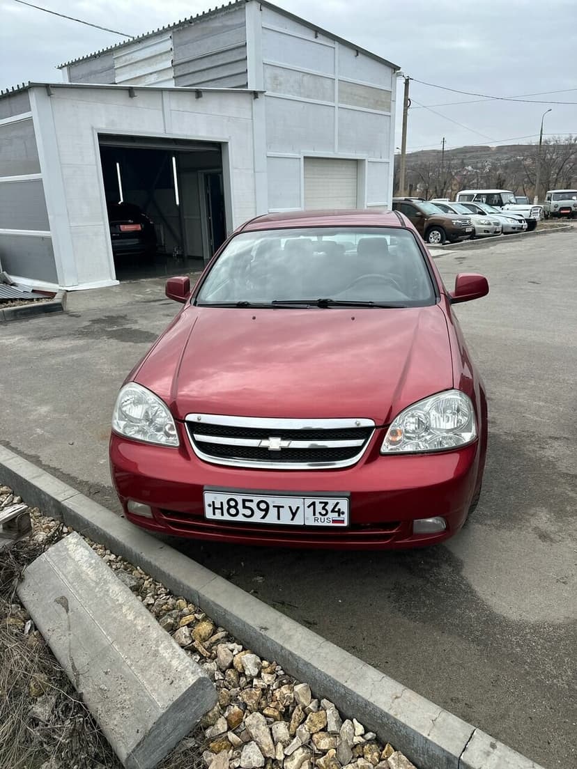 chevrolet-lacetti-2011-1347-0