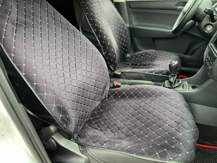 skoda-rapid-2014-1397-18