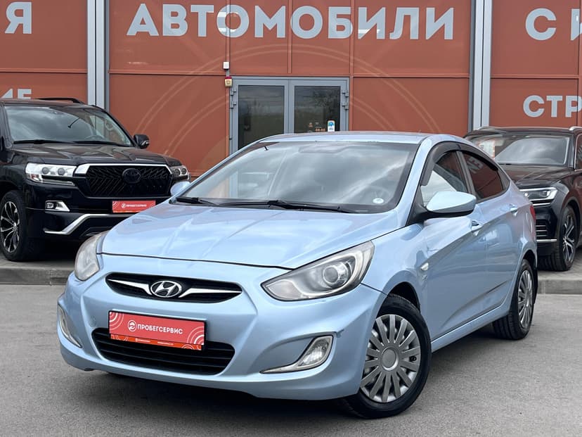 Hyundai Solaris с пробегом, 2011 год, Волгоград, 1.6 бензин, Автомат