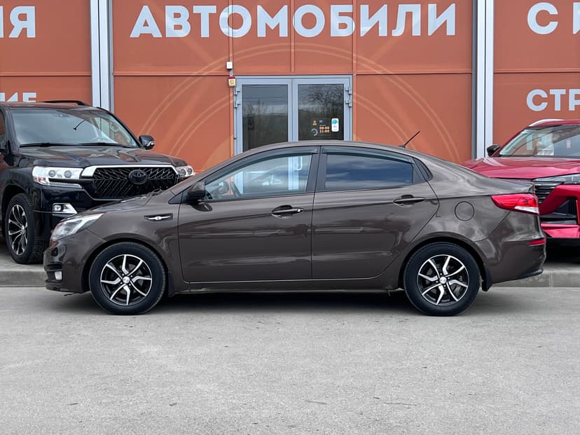kia-rio-2015-1400-7