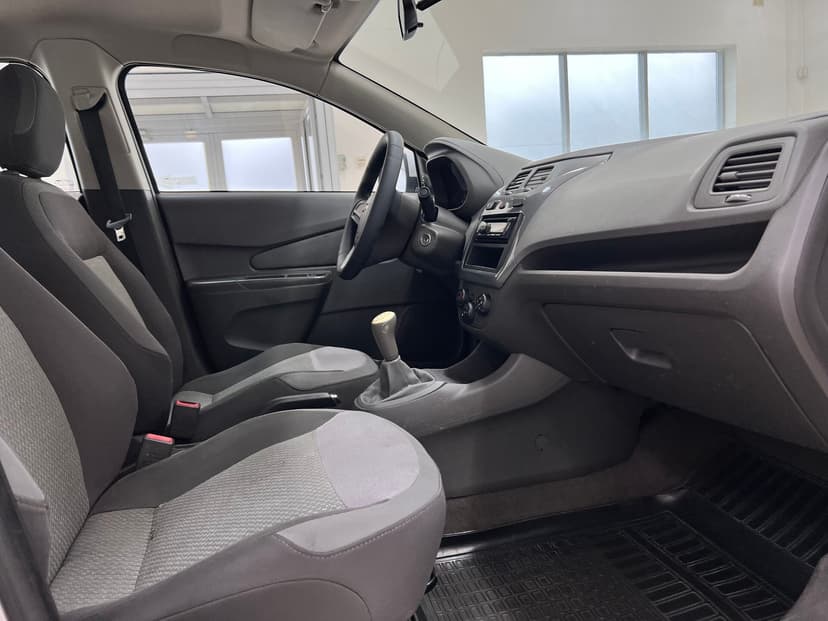 Chevrolet Cobalt с пробегом, 2013 год, Волгоград, 1.5 бензин, Механика - вид 19