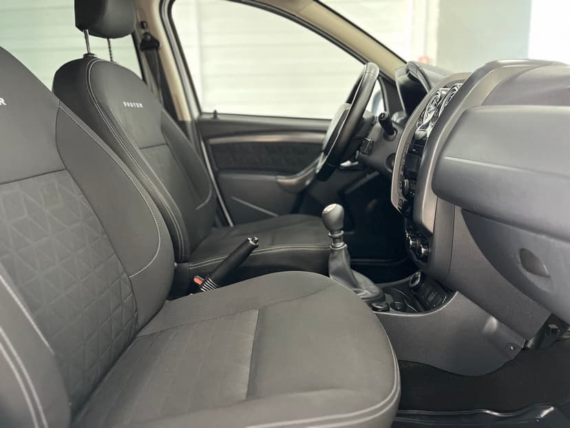 Renault Duster с пробегом, 2018 год, Волгоград, 1.6 бензин, Механика - вид 22