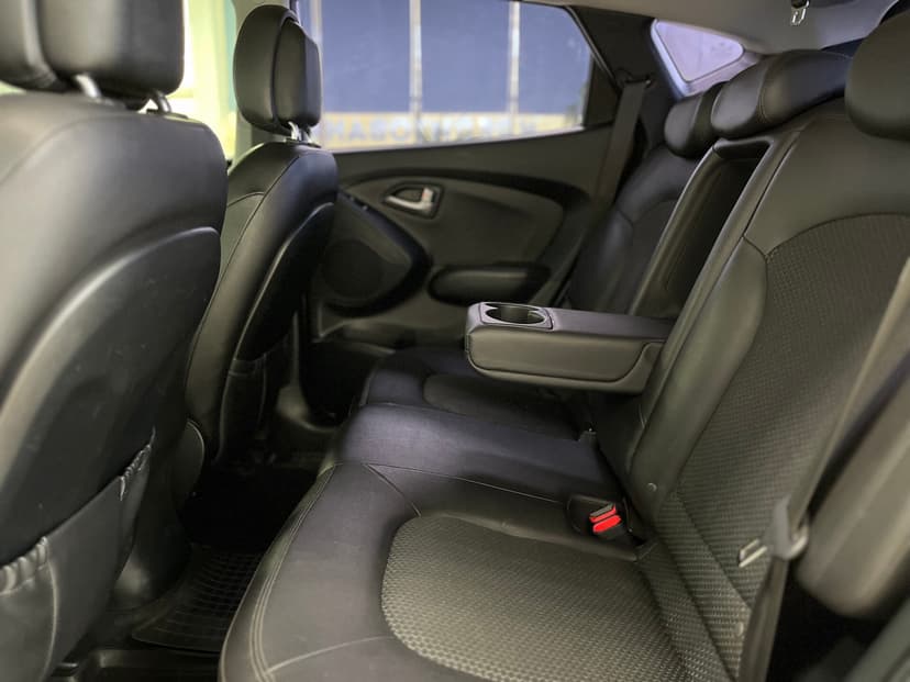 Hyundai ix35 с пробегом, 2011 год, Волгоград, 2.0 бензин, Автомат - вид 23