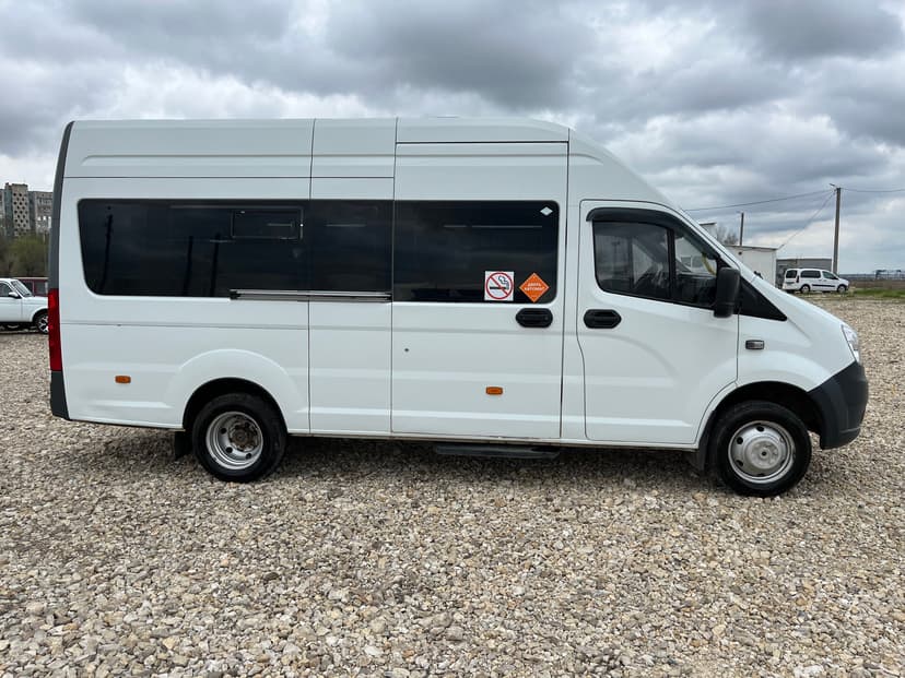 ГАЗ ГАЗель Next с пробегом, 2017 год, Волгоград, 2.7 бензин, Механика - вид 4