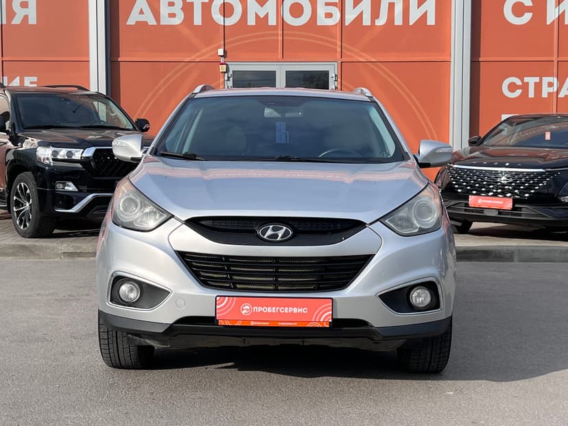 Hyundai ix35 с пробегом, 2011 год, Волгоград, 2.0 бензин, Автомат - вид 2