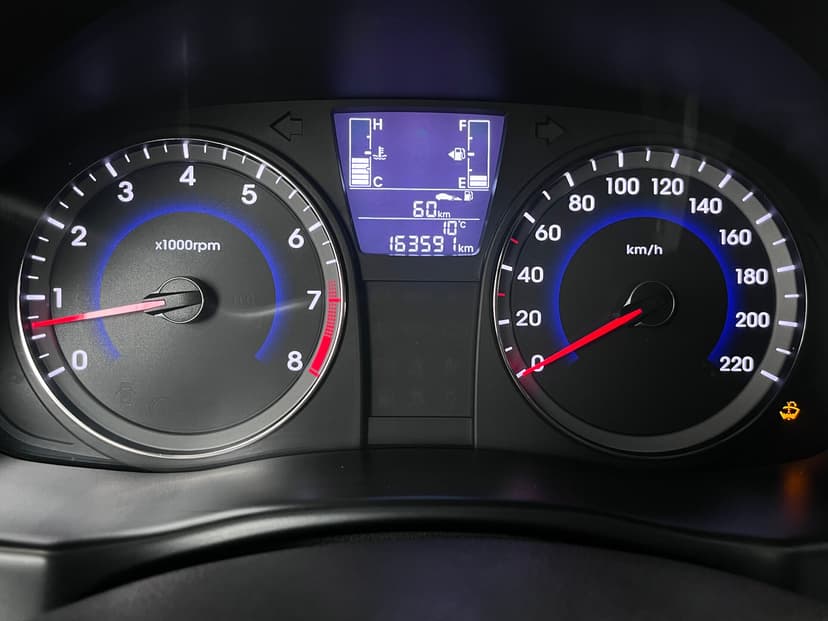 Hyundai Solaris с пробегом, 2016 год, Волгоград, 1.6 бензин, Механика - вид 13