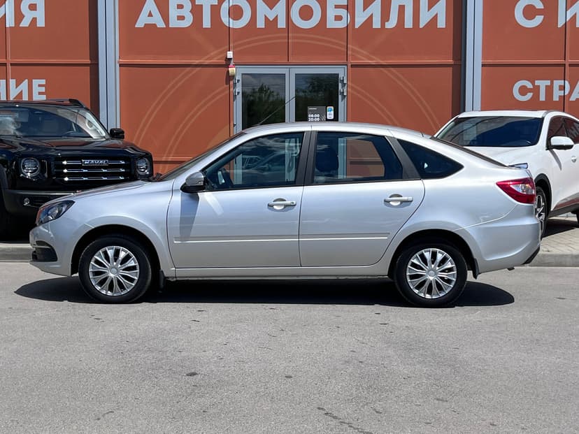 ВАЗ (LADA) Granta с пробегом, 2024 год, Волгоград, 1.6 бензин, Механика - вид 8