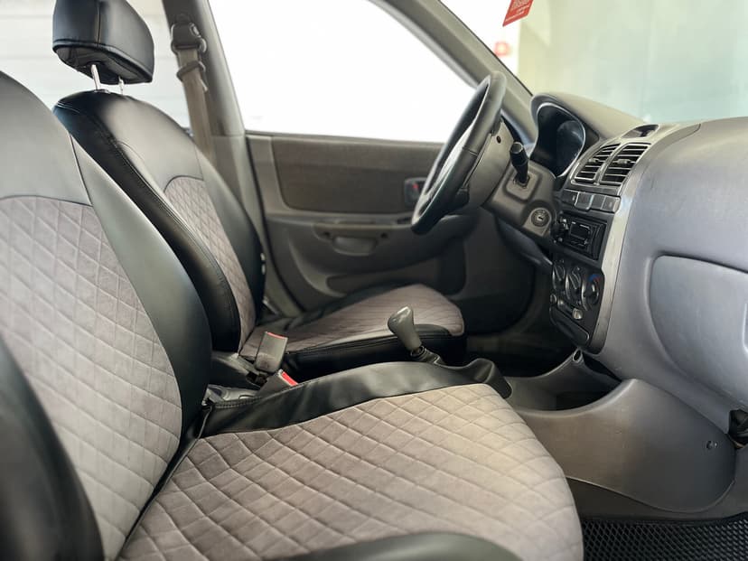 Hyundai Accent с пробегом, 2004 год, Волгоград, 1.5 бензин, Механика - вид 14