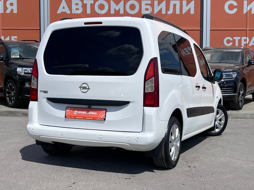 Opel Combo Life с пробегом, 2022 год, Волгоград, 1.6 бензин, Автомат - вид 5