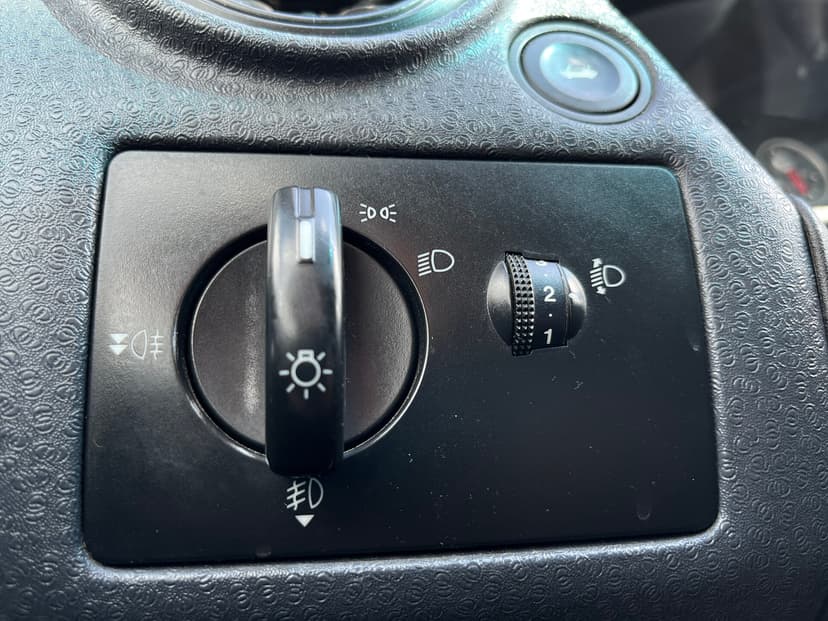 Ford Fusion с пробегом, 2007 год, Волгоград, 1.4 бензин, Механика - вид 15