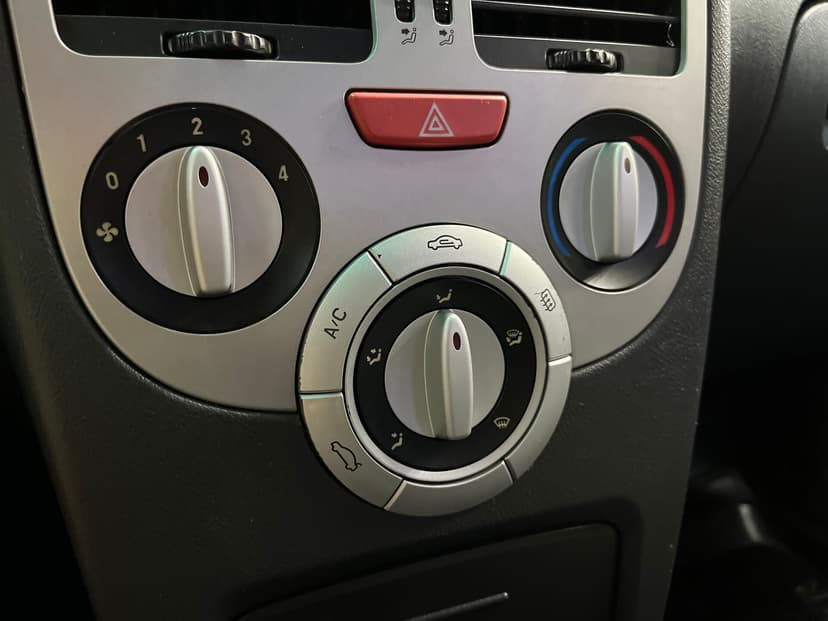 chery-very-2011-1314-11