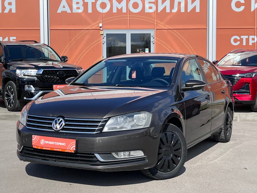 volkswagen-passat-2012-942-0
