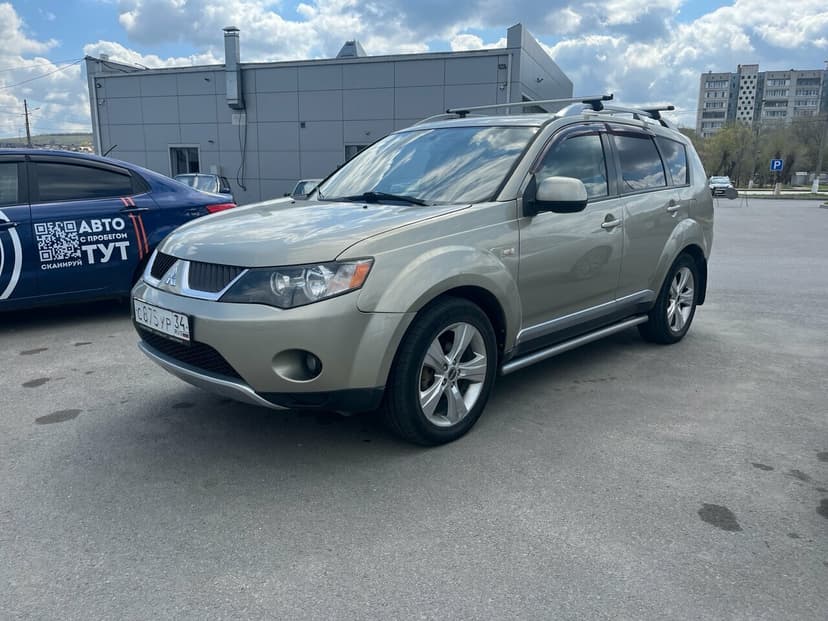 Mitsubishi Outlander с пробегом, 2008 год, Волгоград, 2.4 бензин, Вариатор