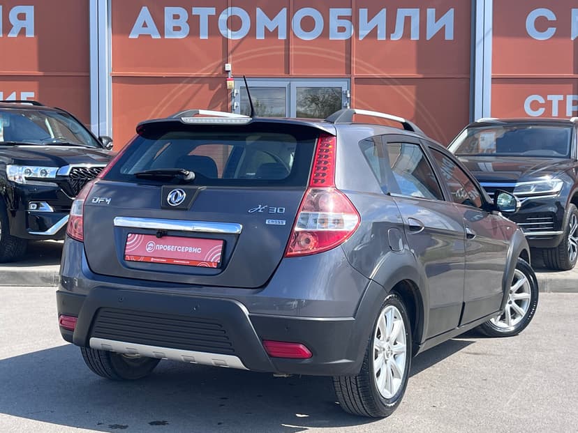 Dongfeng H30 Cross с пробегом, 2015 год, Волгоград, 1.6 бензин, Механика - вид 5