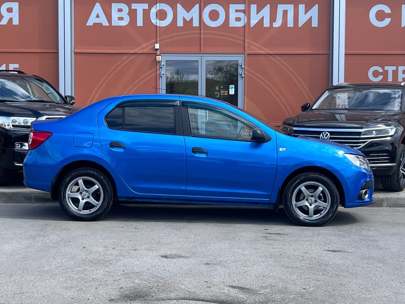 Renault Logan с пробегом, 2018 год, Волгоград, 1.6 бензин, Механика - вид 4