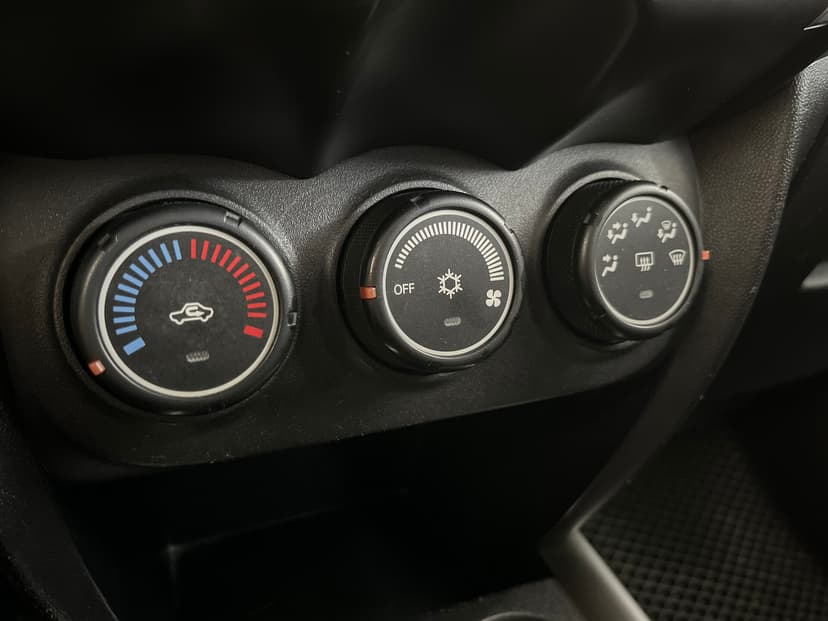 Mitsubishi ASX с пробегом, 2013 год, Волгоград, 1.6 бензин, Механика - вид 13