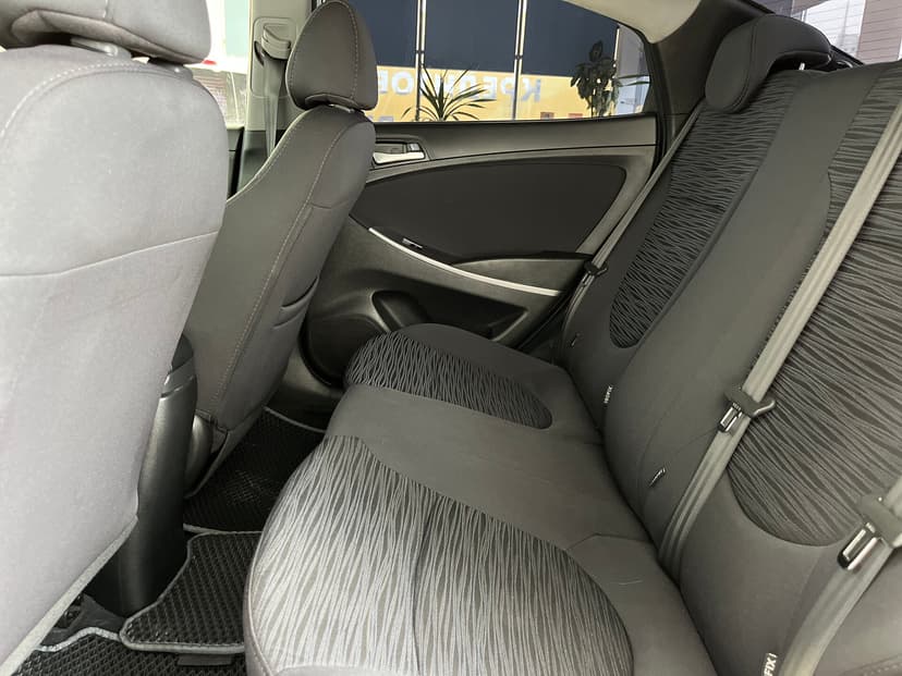 Hyundai Solaris с пробегом, 2016 год, Волгоград, 1.6 бензин, Механика - вид 22