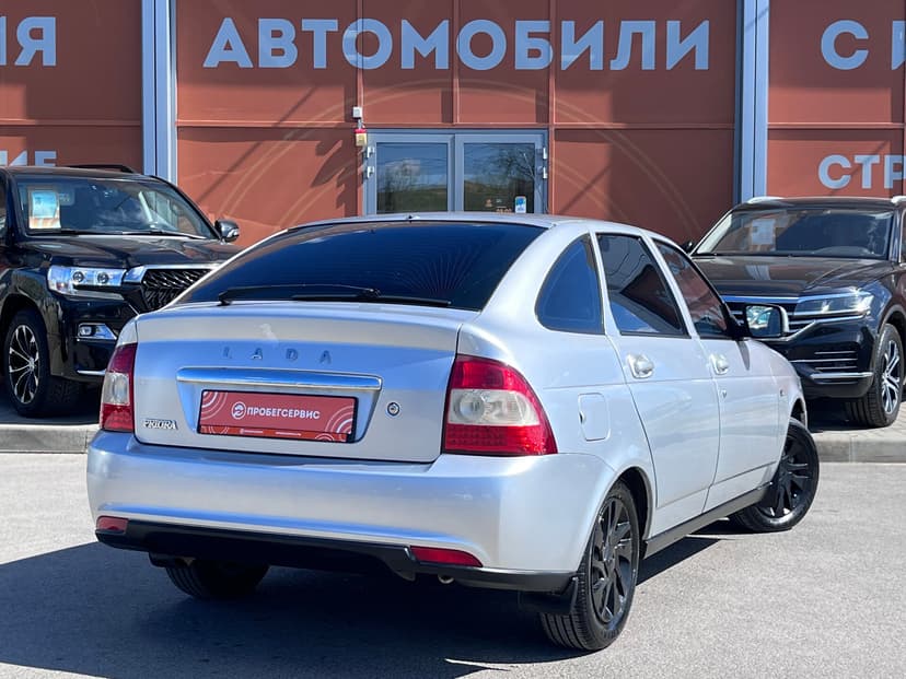 ВАЗ (LADA) Priora с пробегом, 2011 год, Волгоград, 1.6 бензин, Механика - вид 5