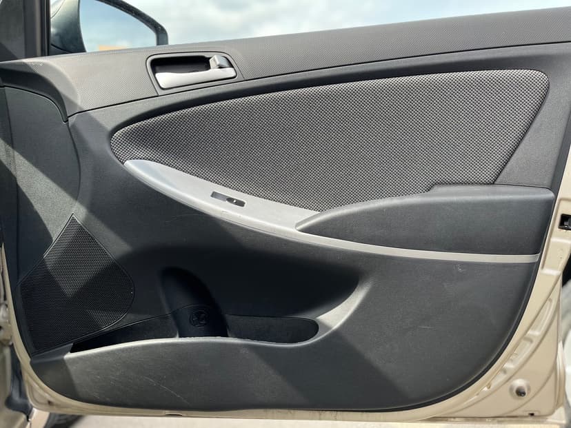 Hyundai Solaris с пробегом, 2013 год, Волгоград, 1.6 бензин, Автомат - вид 22