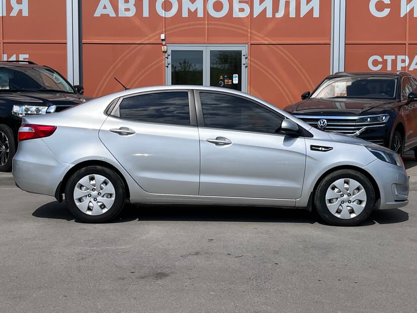 KIA Rio с пробегом, 2014 год, Волгоград, 1.6 бензин, Автомат - вид 4
