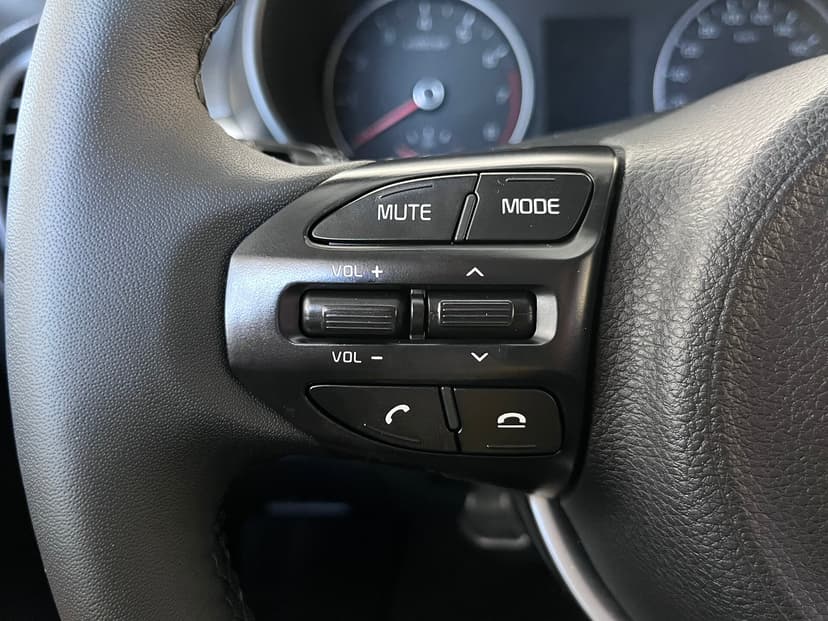 KIA Rio с пробегом, 2018 год, Волгоград, 1.6 бензин, Автомат - вид 11