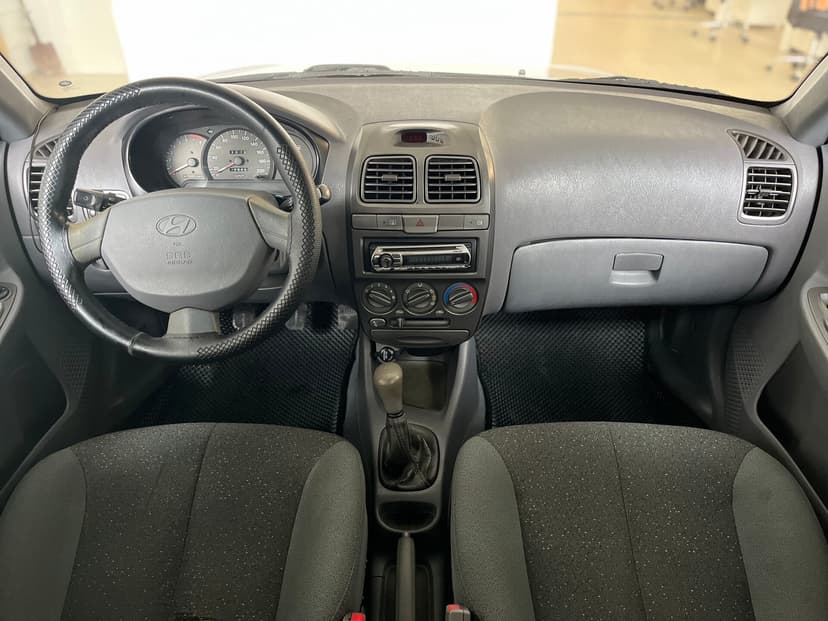 Hyundai Accent с пробегом, 2006 год, Волгоград, 1.5 бензин, Механика - вид 11
