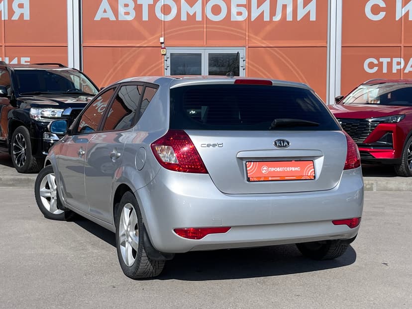 KIA Ceed с пробегом, 2010 год, Волгоград, 1.6 бензин, Автомат - вид 7