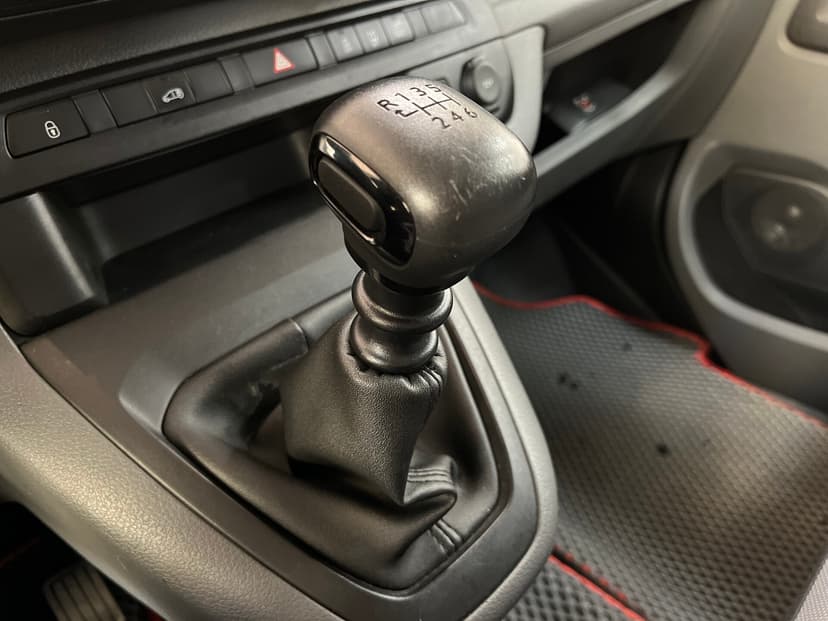 Citroen Jumpy с пробегом, 2017 год, Волгоград, 2.0 дизель, Механика - вид 15