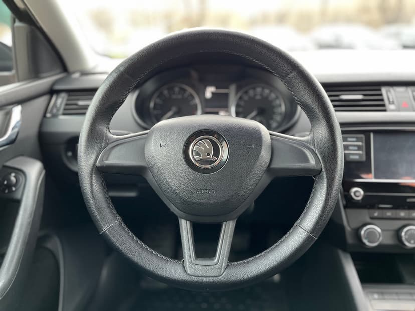 skoda-octavia-2017-1399-11