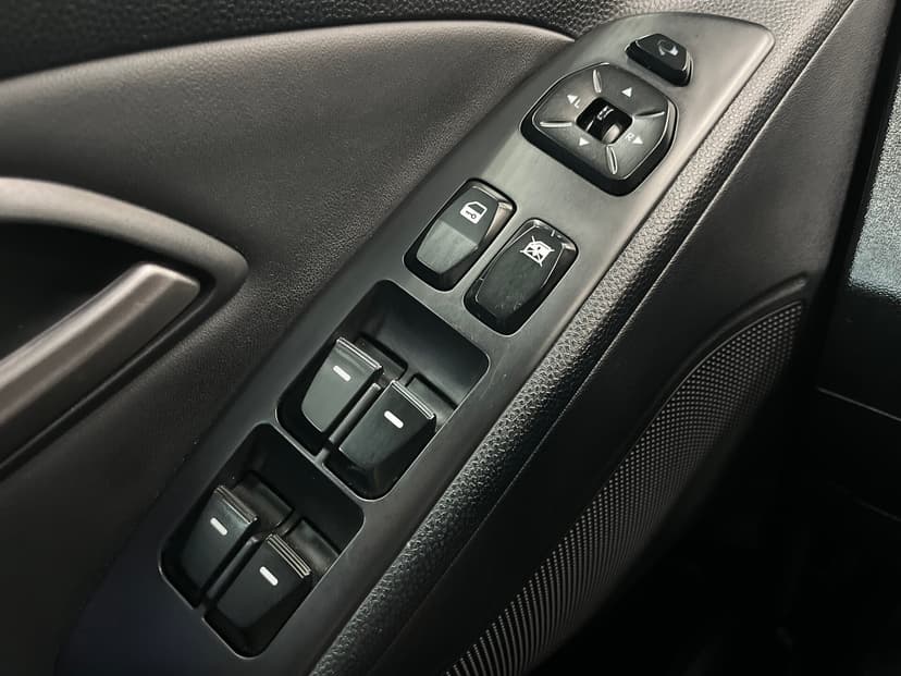 Hyundai ix35 с пробегом, 2011 год, Волгоград, 2.0 бензин, Автомат - вид 18