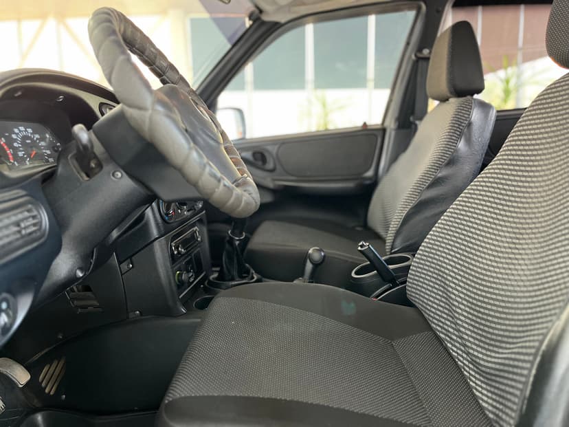 Chevrolet Niva с пробегом, 2013 год, Волгоград, 1.7 бензин, Механика - вид 15