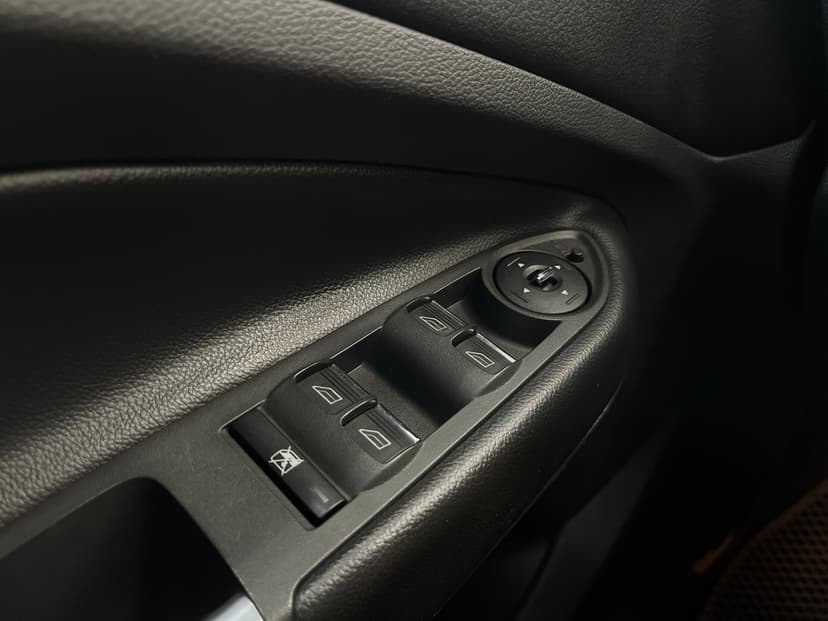 Ford Kuga с пробегом, 2014 год, Волгоград, 1.6 бензин, Автомат - вид 22