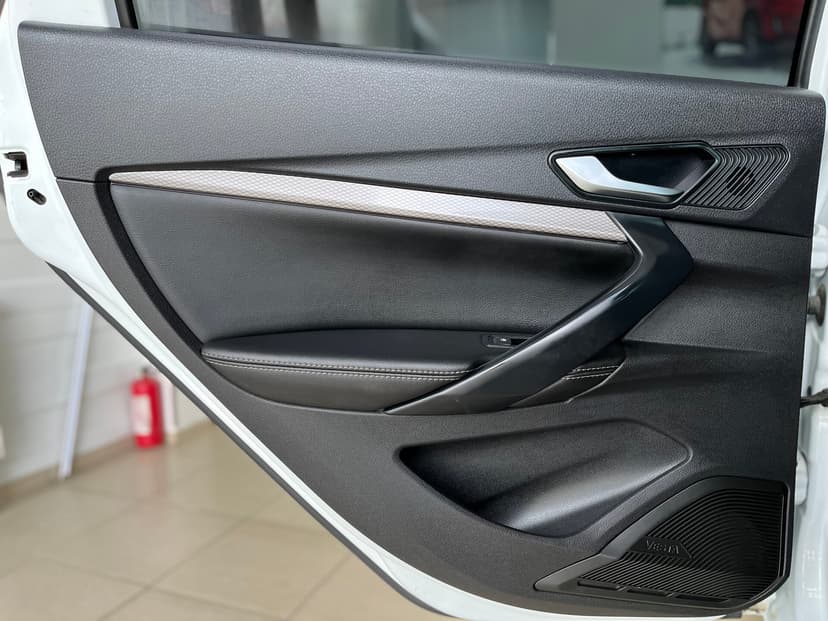 ВАЗ (LADA) Vesta с пробегом, 2023 год, Волгоград, 1.6 бензин, Механика - вид 21