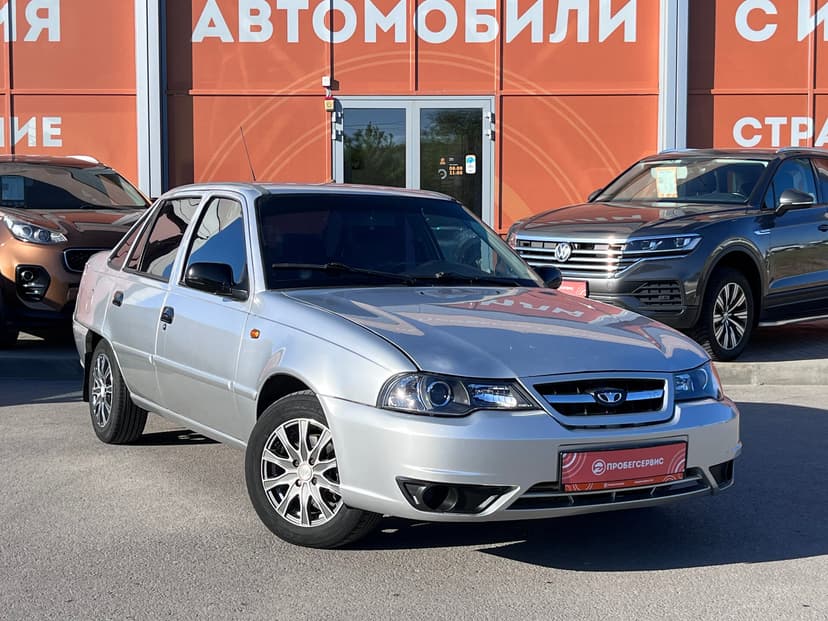 Daewoo Nexia с пробегом, 2011 год, Волгоград, 1.6 бензин, Механика - вид 3