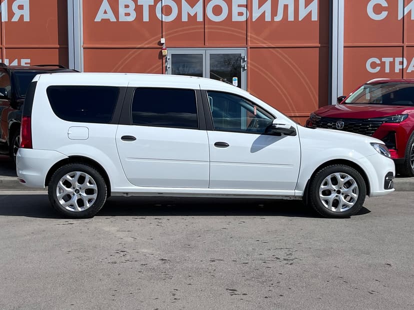 ваз (lada)-largus-2024-1007-3