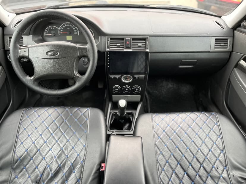 ВАЗ (LADA) Priora с пробегом, 2011 год, Волгоград, 1.6 бензин, Механика - вид 8