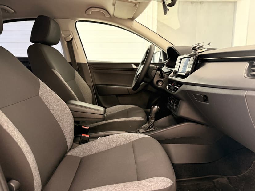 skoda-rapid-2021-871-21