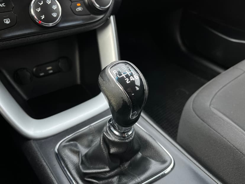 KIA Ceed с пробегом, 2015 год, Волгоград, 1.6 бензин, Механика - вид 18