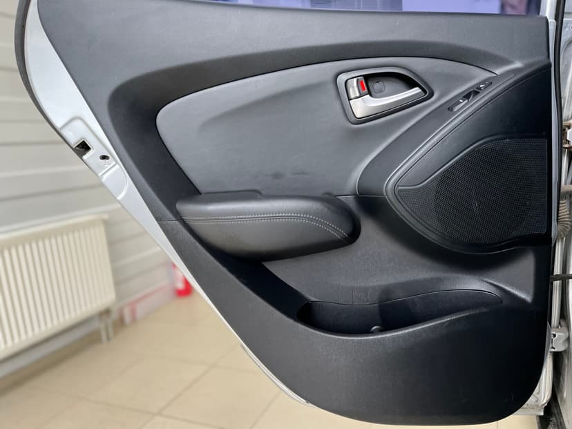 Hyundai ix35 с пробегом, 2011 год, Волгоград, 2.0 бензин, Автомат - вид 26