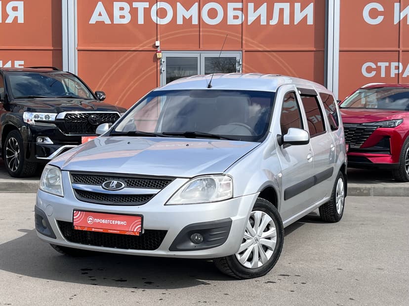 ВАЗ (LADA) Largus с пробегом, 2014 год, Волгоград, 1.6 бензин, Механика