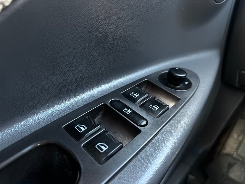 Chery IndiS (S18D) с пробегом, 2012 год, Волгоград, 1.3 бензин, Механика - вид 17