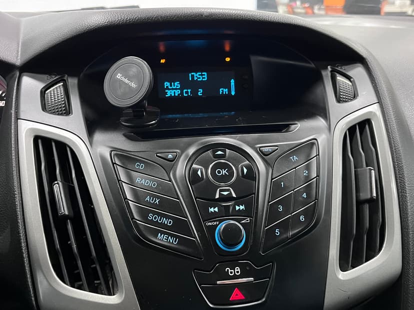 Ford Focus с пробегом, 2012 год, Волгоград, 1.6 бензин, Механика - вид 14