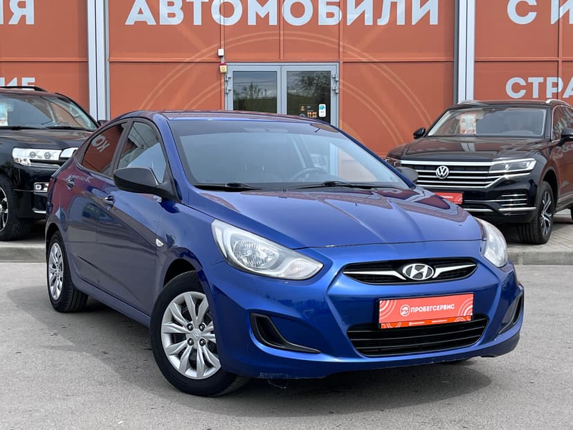 Hyundai Solaris с пробегом, 2011 год, Волгоград, 1.4 бензин, Механика - вид 3