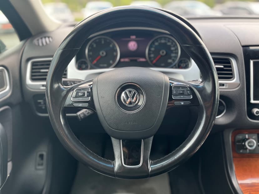 Volkswagen Touareg с пробегом, 2010 год, Волгоград, 3.0 дизель, Автомат - вид 12