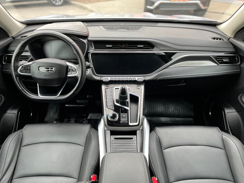 Geely Atlas Pro с пробегом, 2023 год, Волгоград, 1.5 бензин, Робот - вид 9