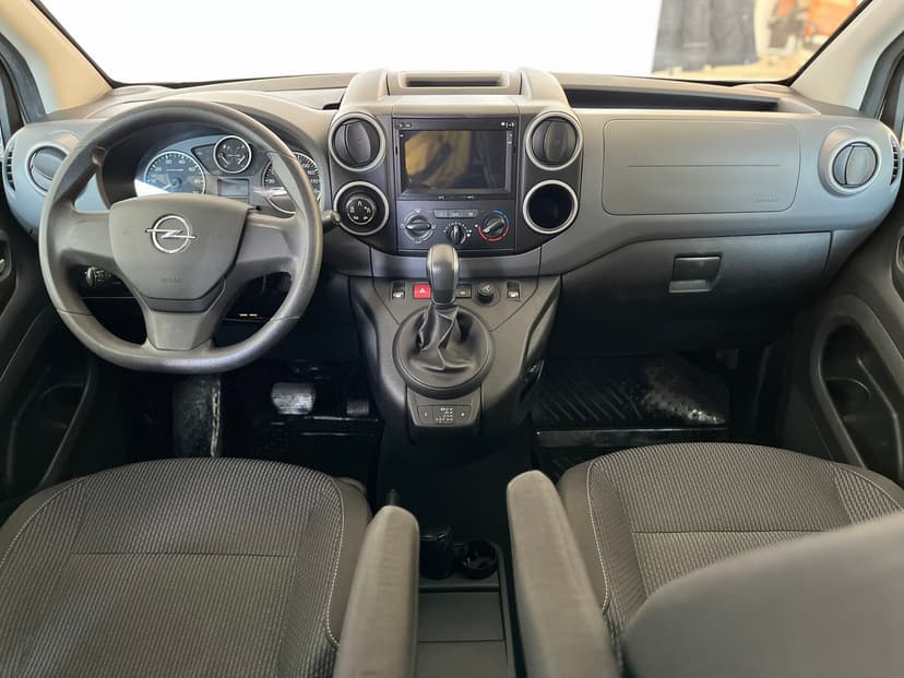 Opel Combo Life с пробегом, 2022 год, Волгоград, 1.6 бензин, Автомат - вид 9