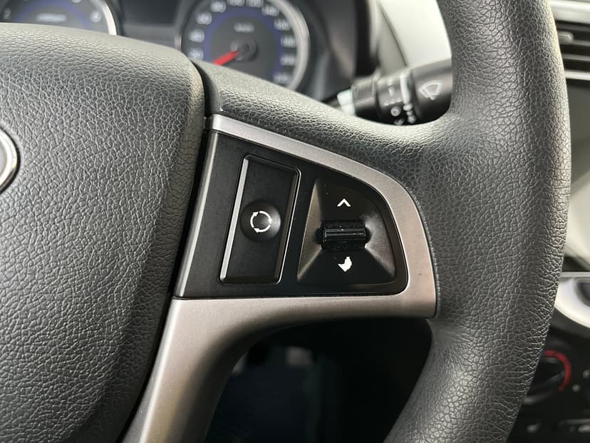 Hyundai Solaris с пробегом, 2016 год, Волгоград, 1.6 бензин, Механика - вид 12