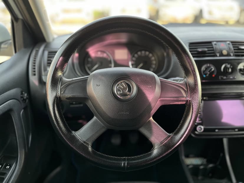 Skoda Fabia с пробегом, 2013 год, Волгоград, 1.2 бензин, Механика - вид 12